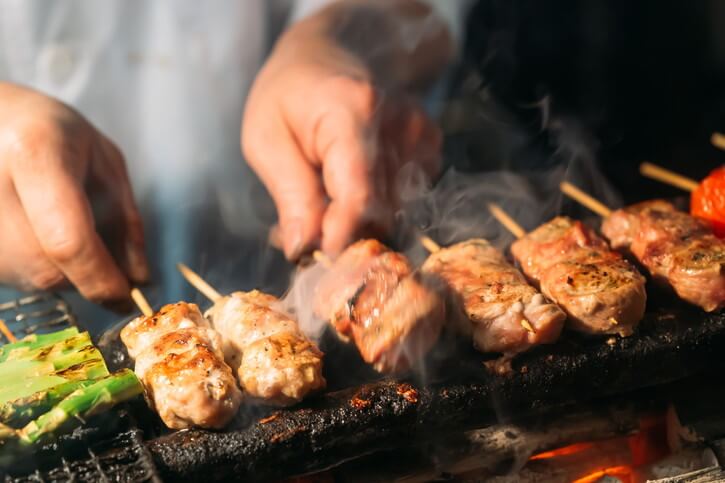 焼き鳥屋